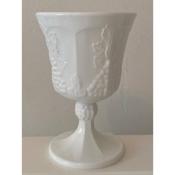 White Milk Glass Water Goblet Stemware Grapes Leaves Replacement Vintage - Picture 4 of 12